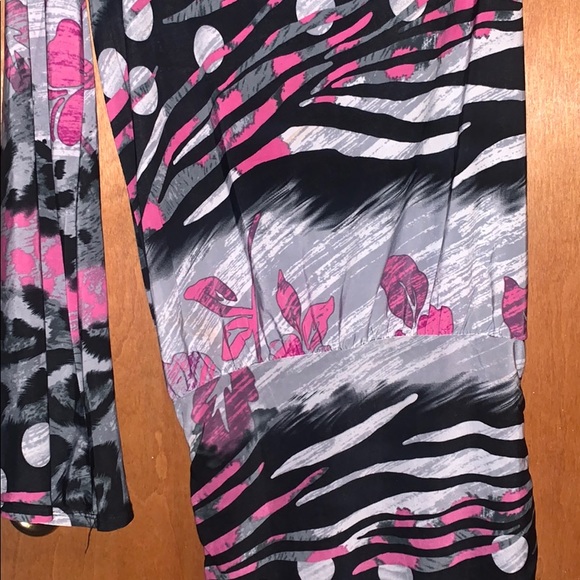 Dress - Picture 5 of 6